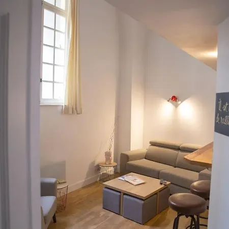 Apartment L'authentique, Duplex, Centre Historique, Wifi Montpellier