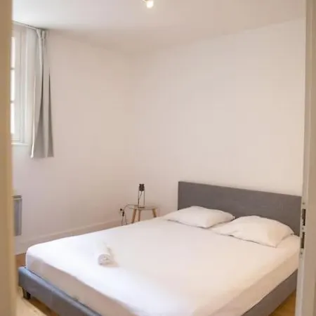 Lägenhet L'authentique, Duplex, Centre Historique, Wifi Montpellier