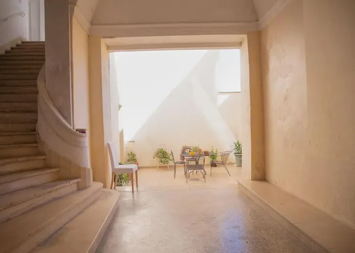 Apartamento L'authentique, Duplex, Centre Historique, Wifi Montpellier